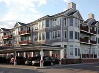3 Mill Wharf Plz APT N35, Scituate, MA 02066