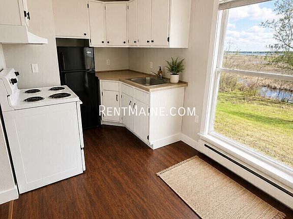 3rd image of 1190 Augusta Rd APT 5