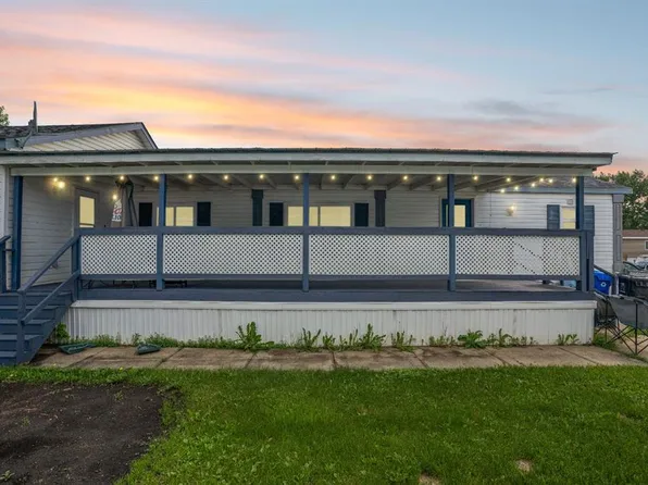 212 NE Greenwich Ln, Wood Buffalo, AB T9H 3Z3