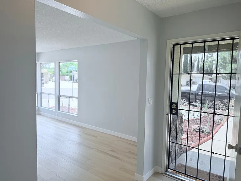 41096 Beachwood Ave — Photo 12
