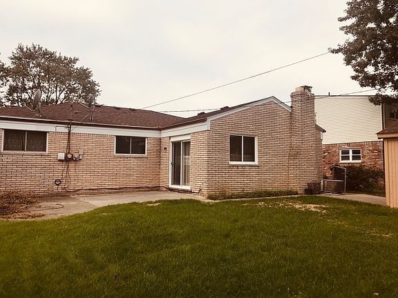 3rd image of 35250 Cavant Dr