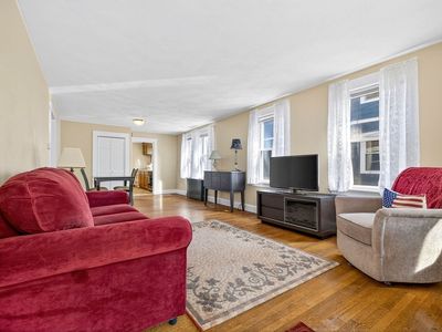 9 Farragut Ave UNIT 9, Somerville, MA, 02144