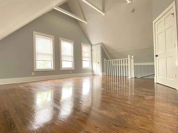 5th image of 97 Sheffield Ave Floor 3