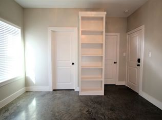 1904H Hickory St #1, Commerce, TX 75428