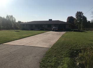 717 W Parish Rd, Kawkawlin, MI 48631