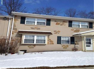 39 Shannon Dr, North Wales, PA 19454