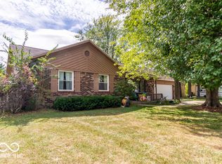 297 W Harriman Ave, Bargersville, IN