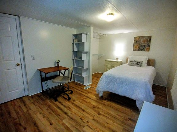 3rd image of 1060B Hick Hardy Rd #2