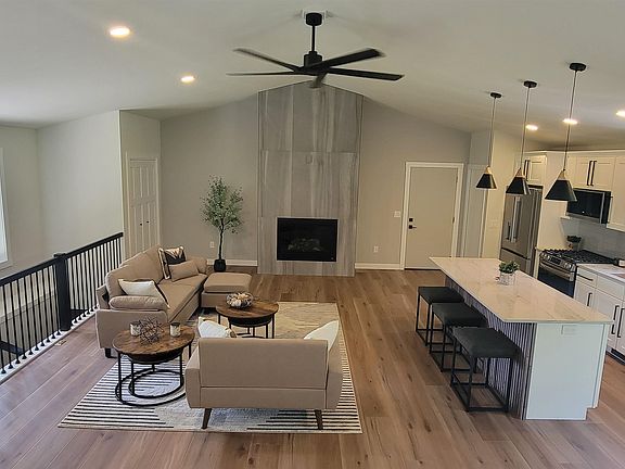 4th image of 1555 Kingswood Trl