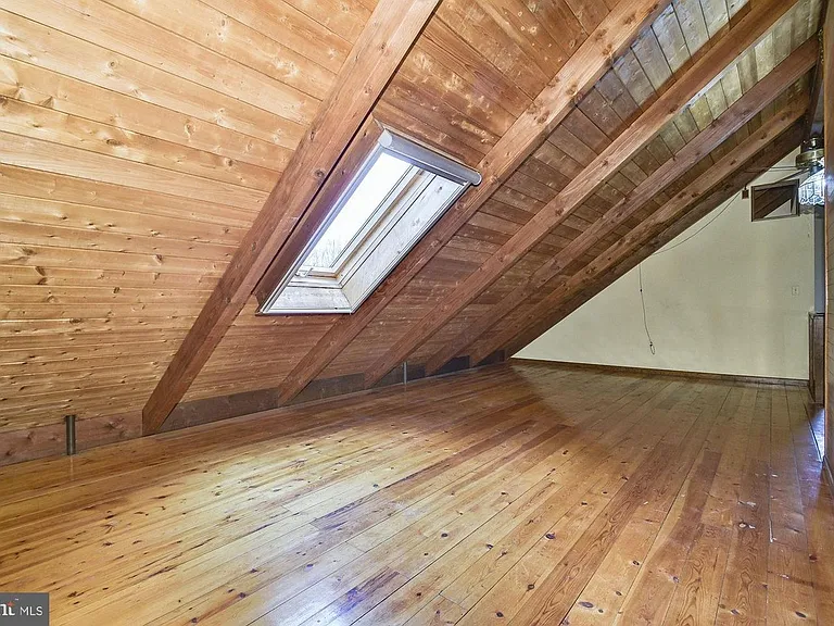 13465 Long Days Ct — Photo 6