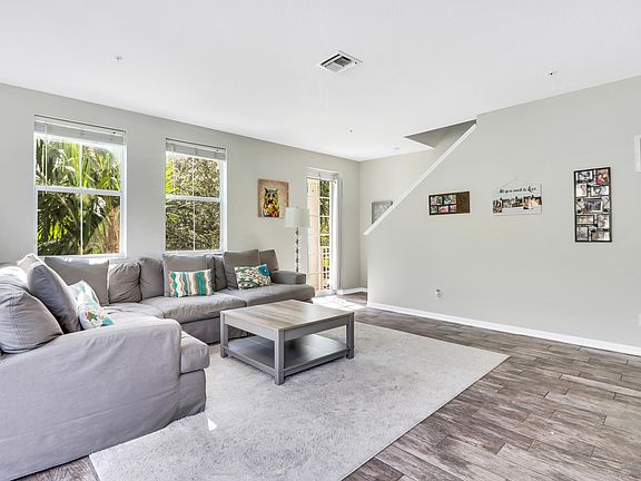 4th image of 4106 Greenway Drive