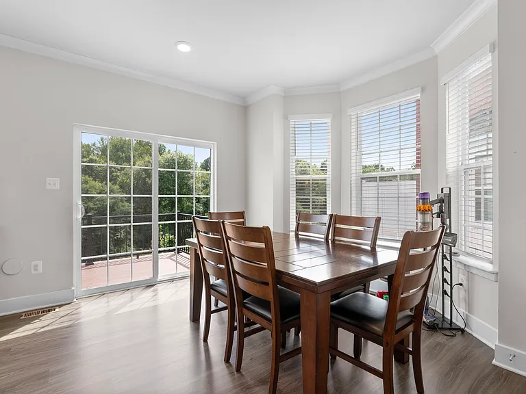 8017 Potter Pl — Photo 9