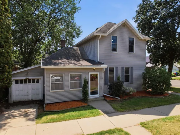 351 E Sanborn St, Winona, MN 55987