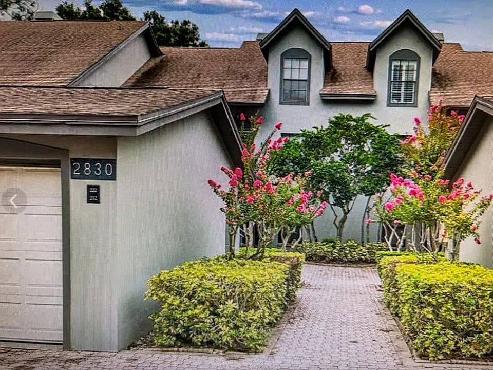 2836 Countryside Blvd #123