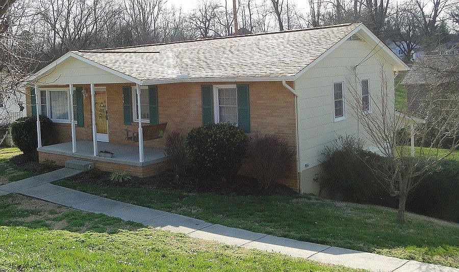 1st image of 816 Goldfinch Ave