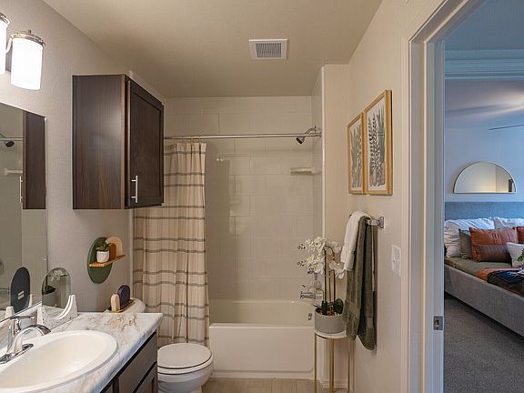 5th image of 3509 N 50th St