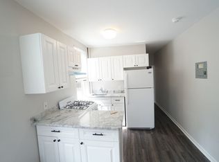 153 Prospect Park SW #2C, Brooklyn, NY 11218