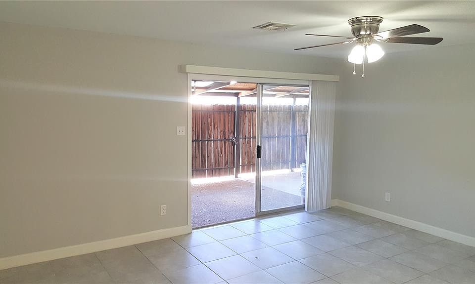 1st image of 5830 Clarewood Dr