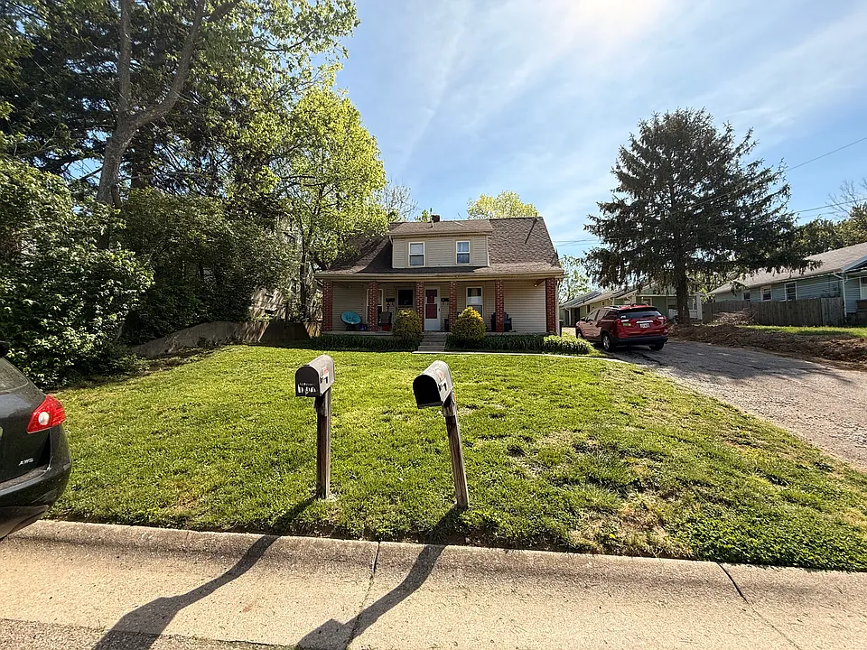 101 Lylburn Rd #1&2