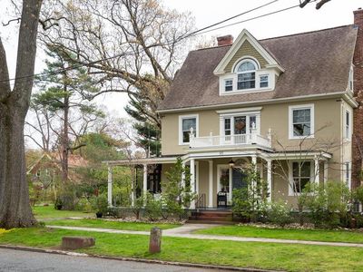 95 S Park Ave, Longmeadow, MA, 01106