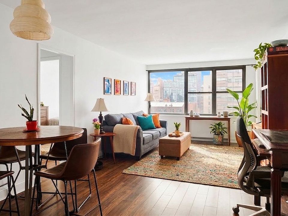 1st image of 7 E 14th St APT 1115