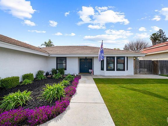 4th image of 7105 Aztec Way