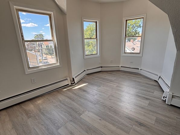 76 Beacon Ave APT 7