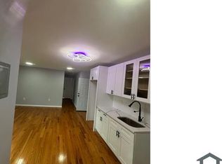 1724 Yates Ave, Bronx, NY 10461