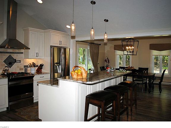 2nd image of 25 Deep Creek Ln