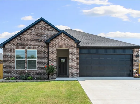 4361 Florentina Ave, Springdale, AR 72764