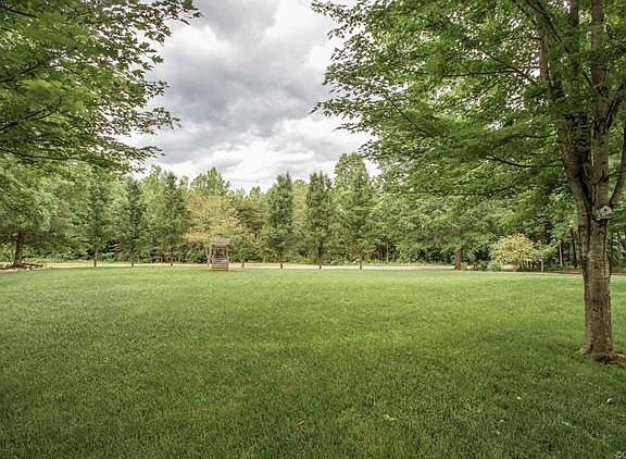 4th image of 1724 Kisra Ln