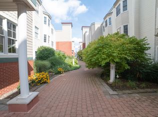 345 The Promenade #345, Edgewater, NJ 07020