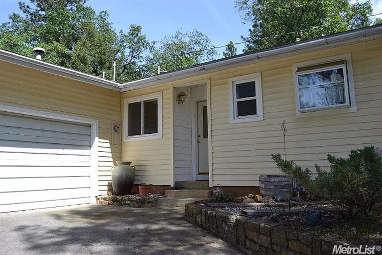1st image of 1449 Lane Way