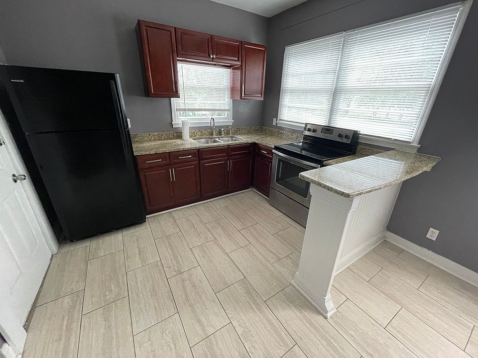 1st image of 401 S Lee St #6