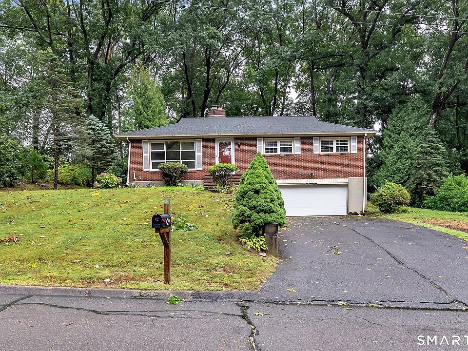1st image of 109 Woolsley Avenue