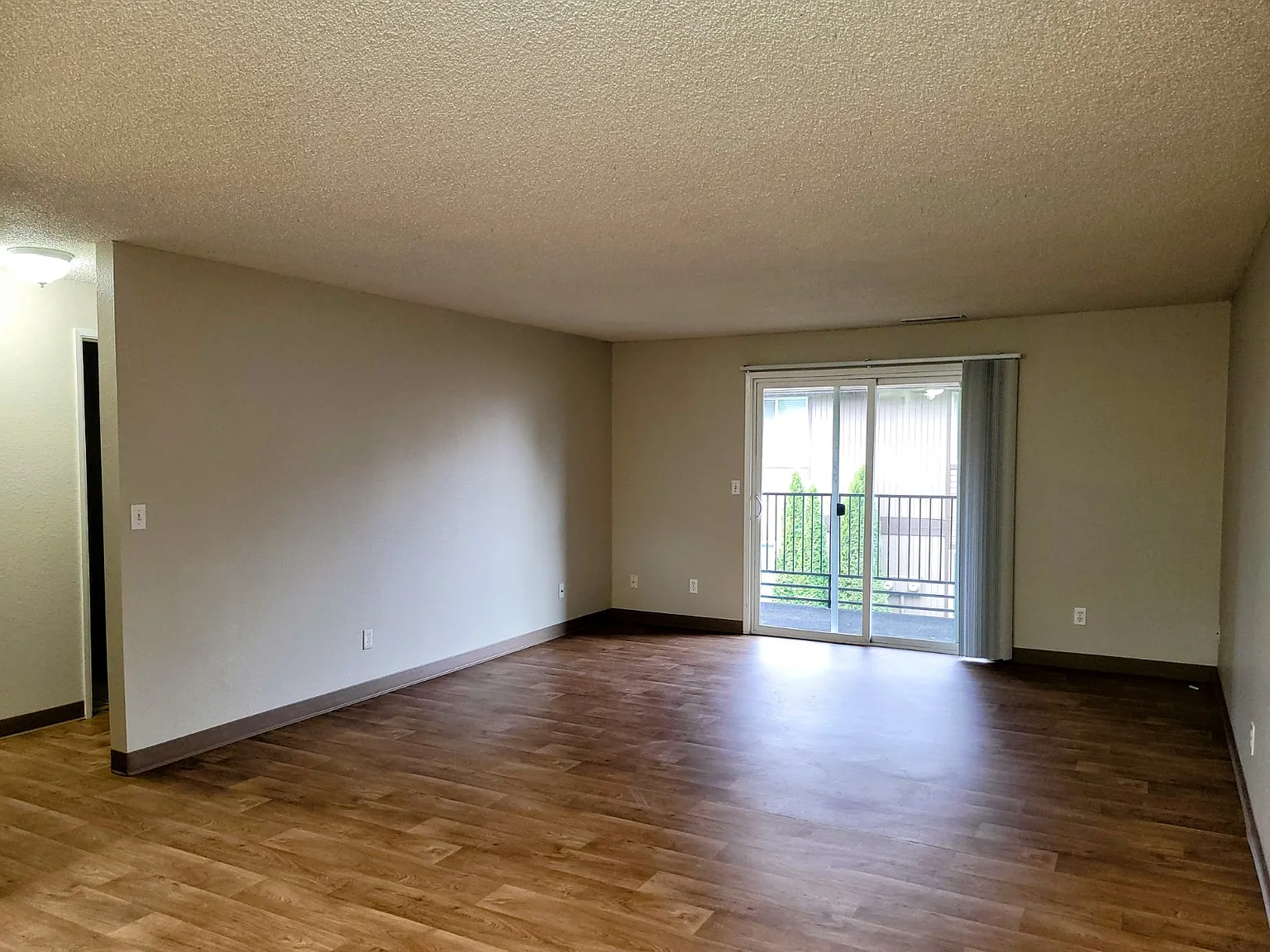 Orchard Court apartments — Photo 2