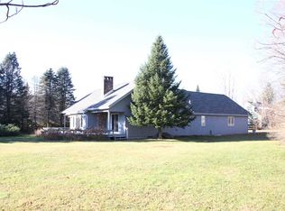 101 Playhouse Ln, Dorset, VT 05251