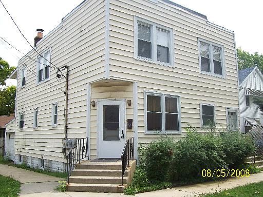 1st image of 216 S Hunter Ave