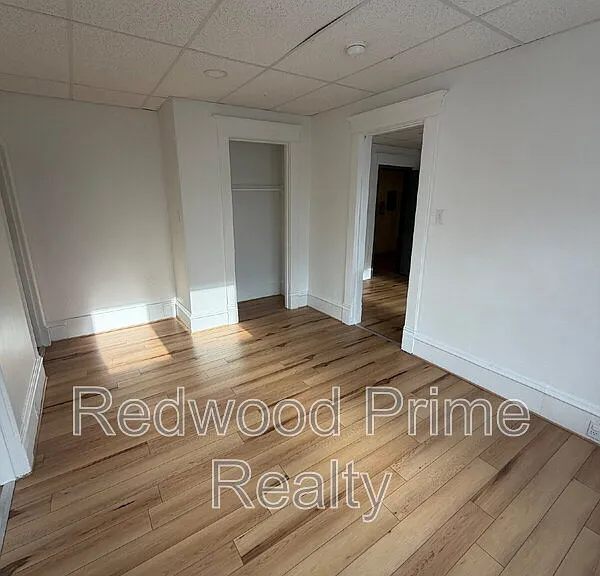 2901 Maple Ave #202 — Photo 4