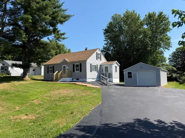 26 Clay Road, Gorham, ME 04038