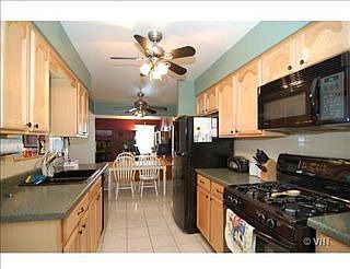 2nd image of 1733 N Ashley Ln