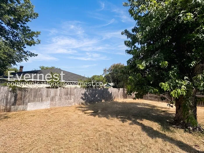 1800 Heidelberg Dr — Photo 18