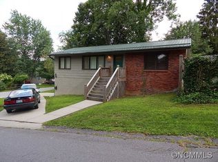 668 Maple St, Brevard, NC 28712