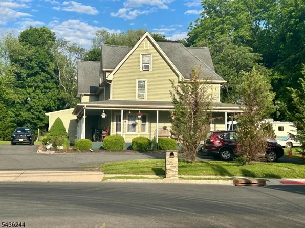 30 N Dell Ave, Roxbury Twp., NJ 07847