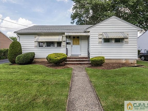 5th image of 38 Garden St