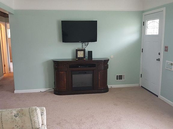 2nd image of 6838 Kenbyrne Ct