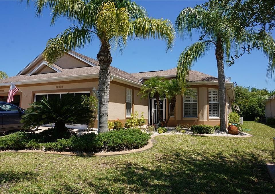 1st image of 13370 SW Pembroke Cir N