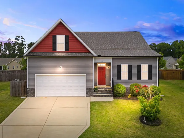 39 Fairview St, Clayton, NC 27520