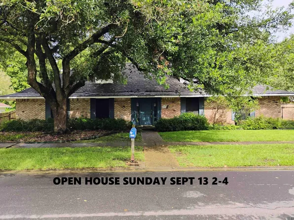 1534 Leycester Dr, Baton Rouge, LA 70808