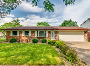 250 Coronation Ct, Canton, MI 48188